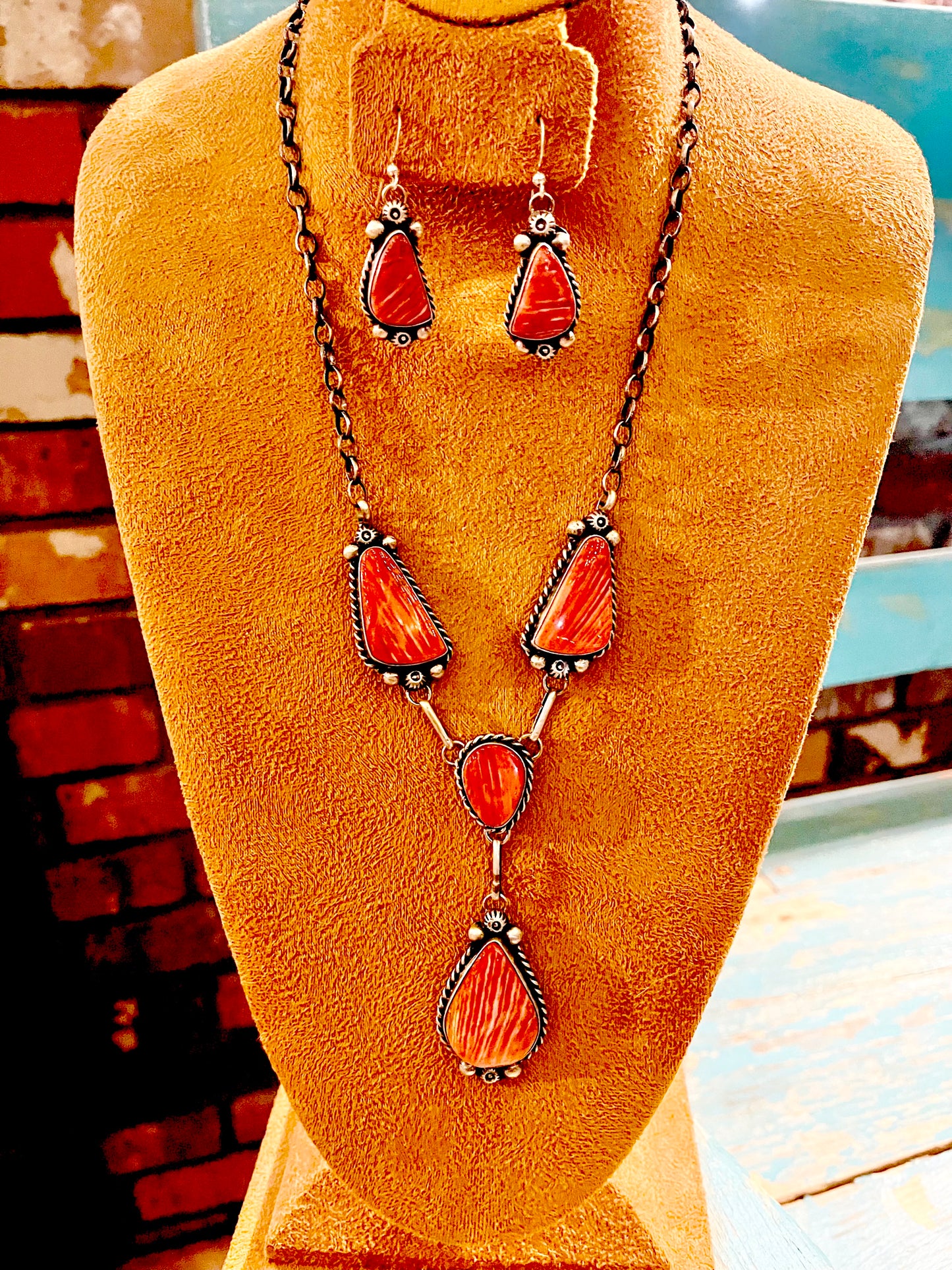 š„CRAIGS SMOKINā HOT STEALš„ Sterling Silver Navajo Handmade Orange Spiny Oyster Lariat Earring Setš„
