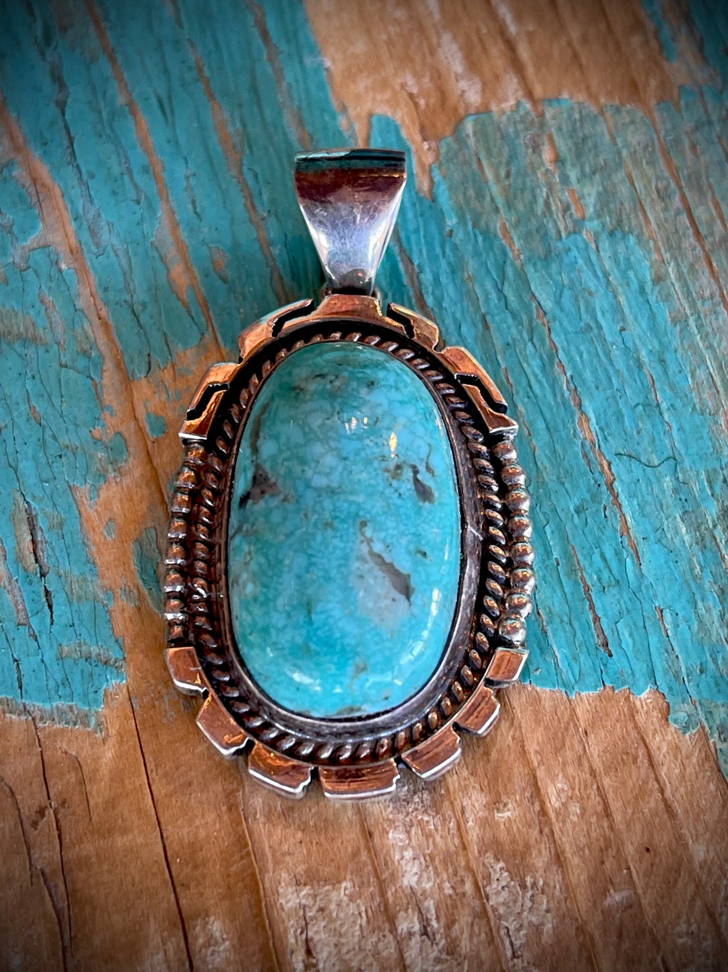 🔥CRAIG’S SMOKIN’ HOT STEAL🔥Sterling Silver Navajo Handmade Kingman Turquoise Pendant - (Pendant only)🔥