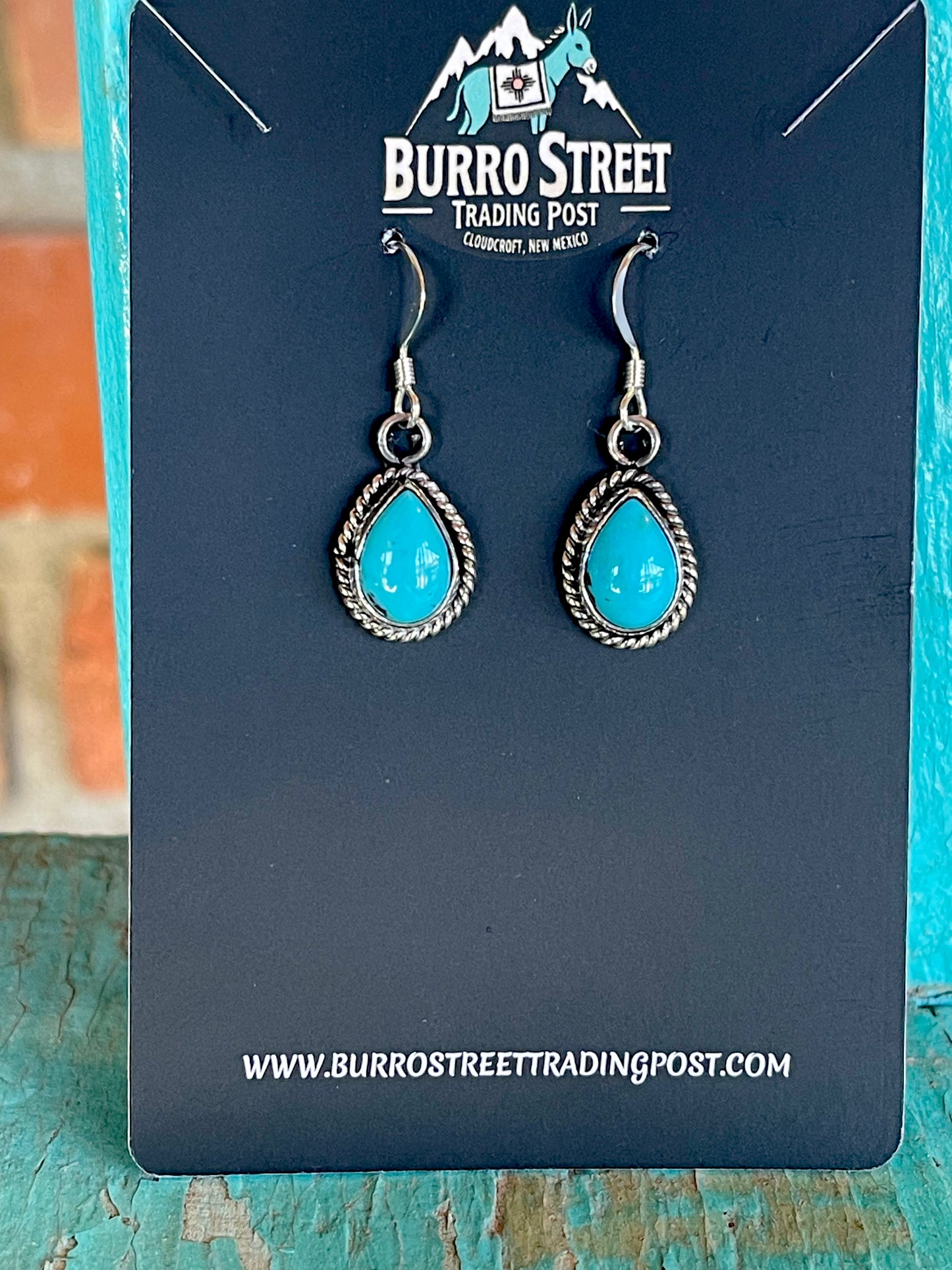 š„CRAIGS SMOKINā HOT STEALš„ Sterling Silver Navajo Handmade Kingman Turquoise Earringsš„