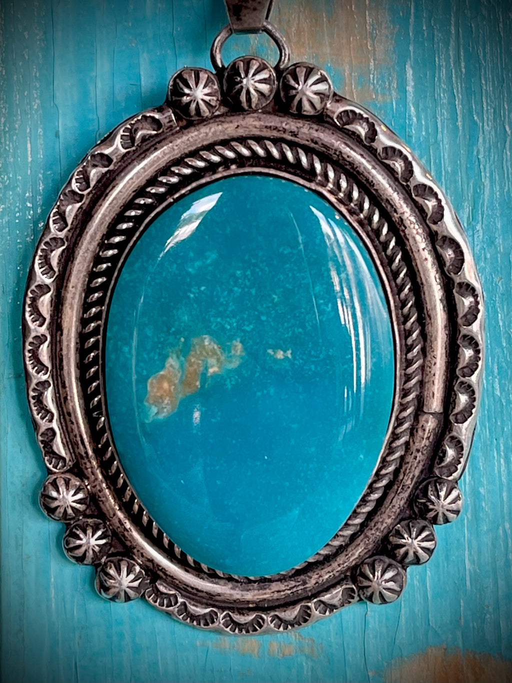 🔥CRAIG’S SMOKIN’ HOT STEAL🔥Sterling Silver Navajo Handmade Kingman Turquoise Pendant - (Pendant only)