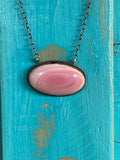 🔥CRAIGS SMOKIN’ HOT STEAL🔥Sterling Silver Navajo Handmade 20” Pink Conch Necklace🔥