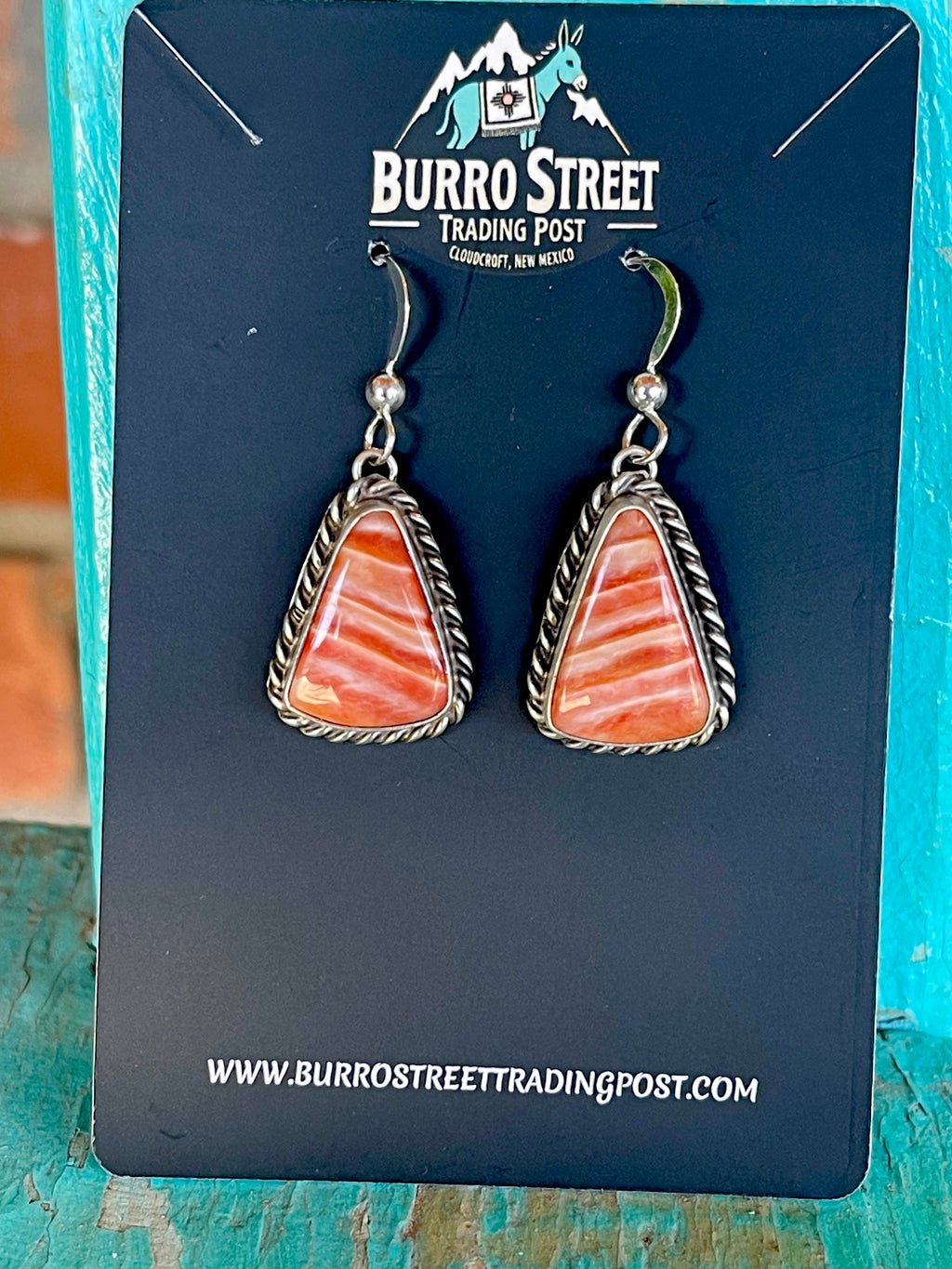 🔥CRAIGS SMOKIN’ HOT STEAL🔥 Sterling Silver Navajo Handmade Orange Spiny Oyster Earrings🔥