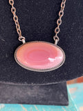 🔥SOLD🔥CRAIGS SMOKIN’ HOT STEAL🔥Sterling Silver Navajo Handmade Pink Conch Necklace🔥