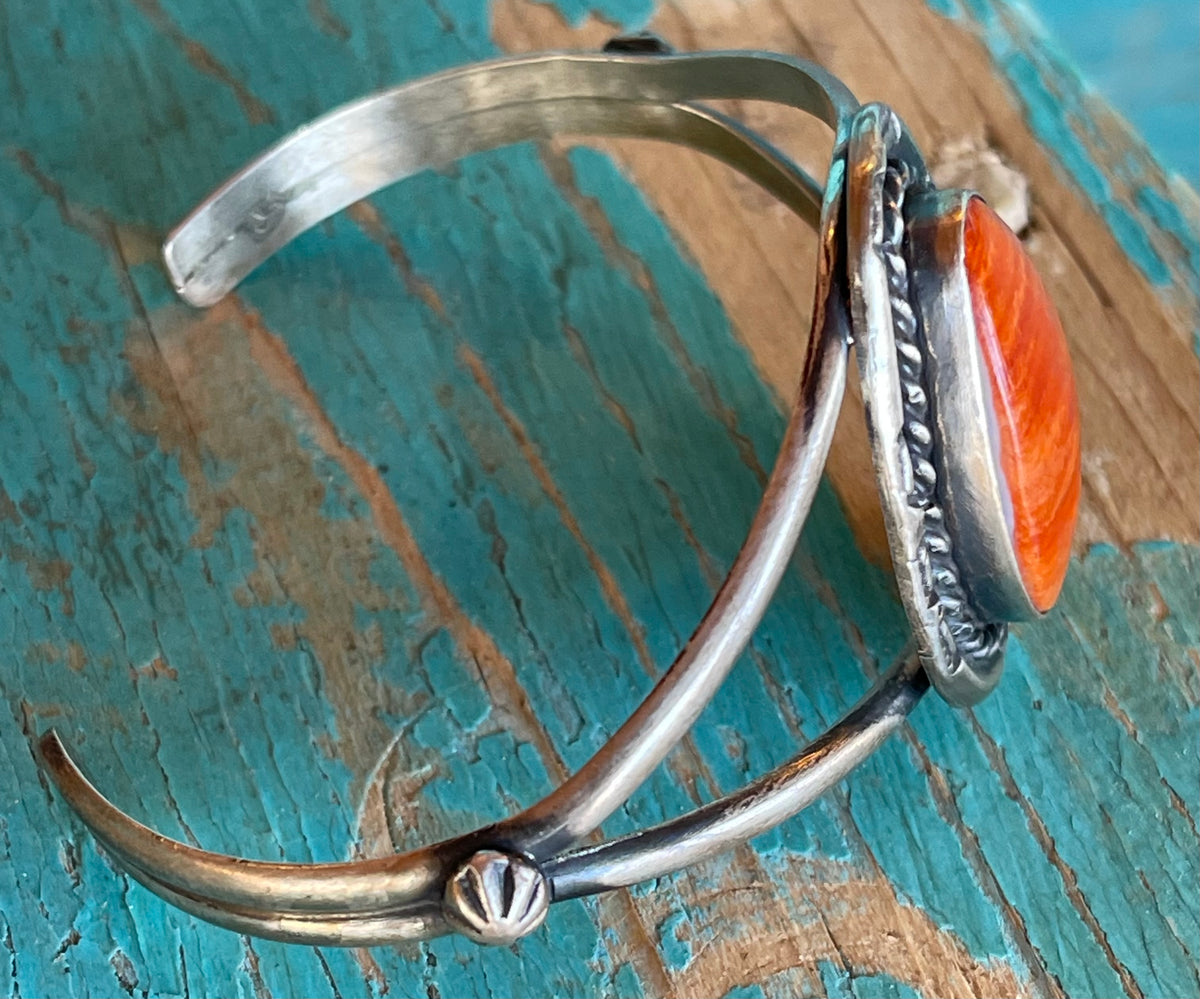 Sterling Silver Navajo Handmade Orange Spiny Oyster Cuff