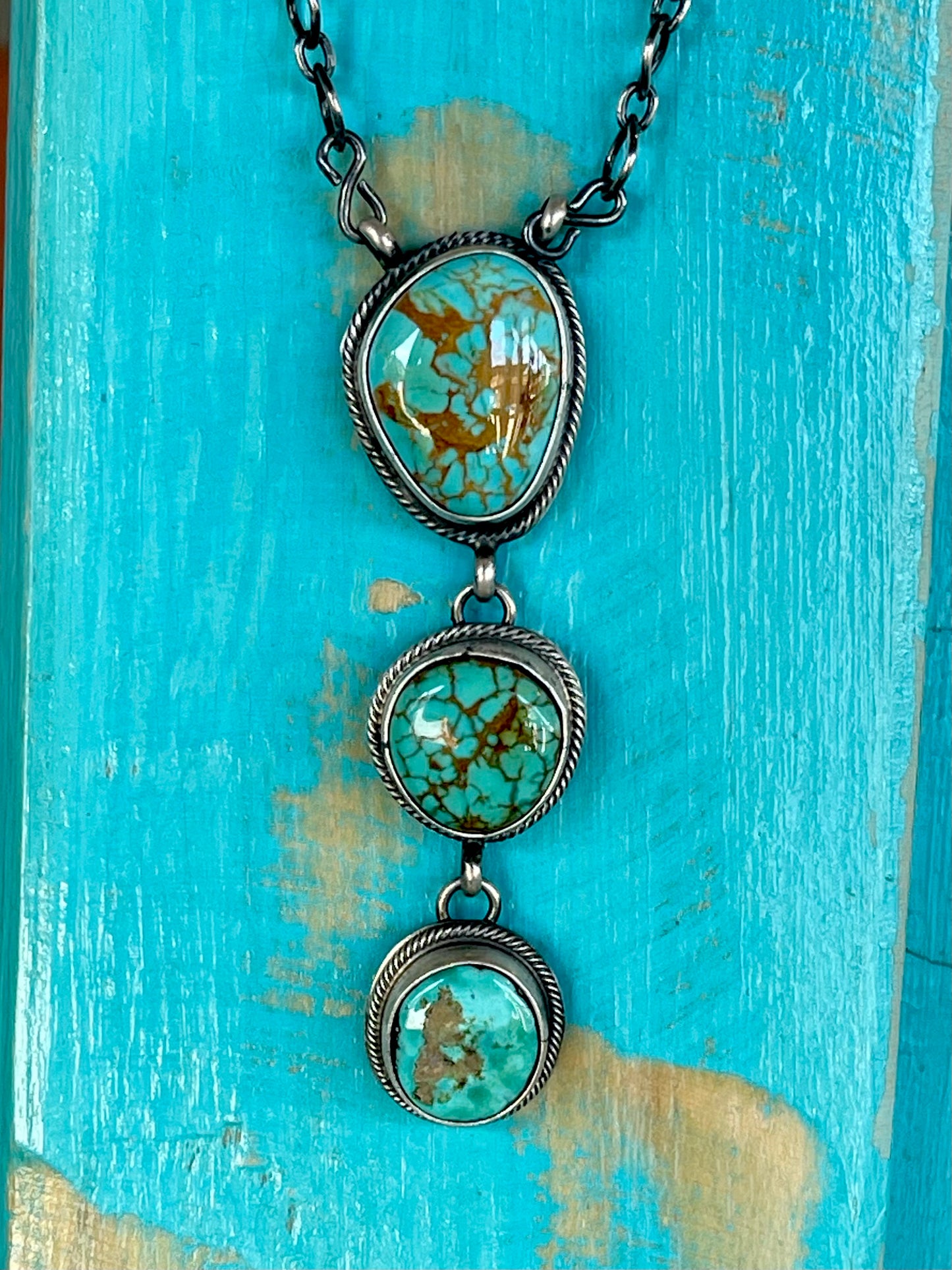 🔥CRAIGS SMOKIN’ HOT STEAL🔥Sterling Silver Navajo Handmade Royston Turquoise 3-Stone Lariat Necklace🔥