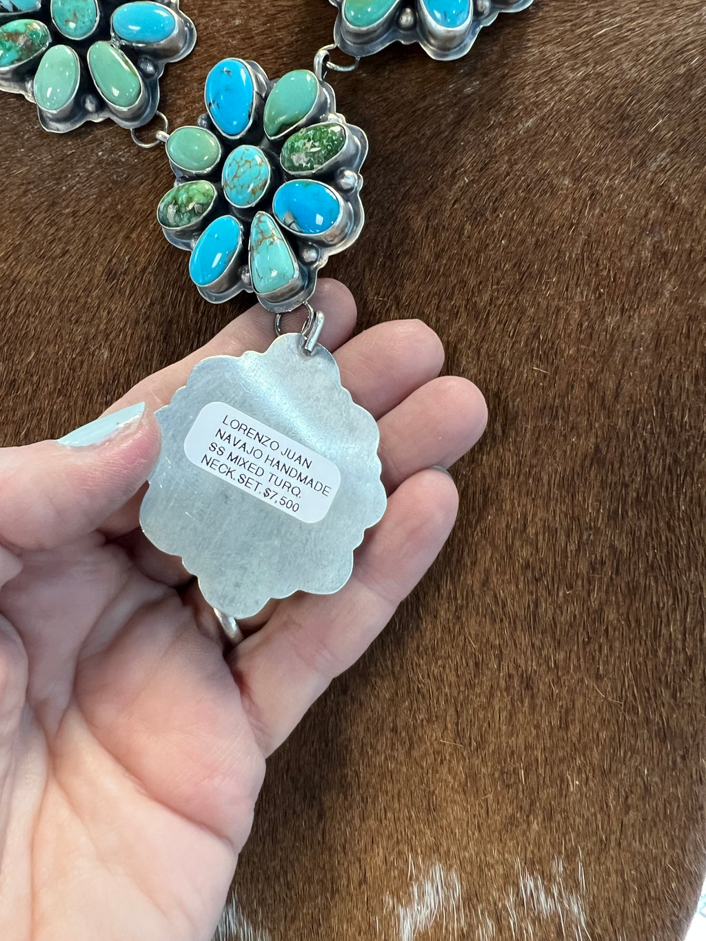 WOWZA Mixed Turquoise Cluster Lariat Necklace and Earring Set!