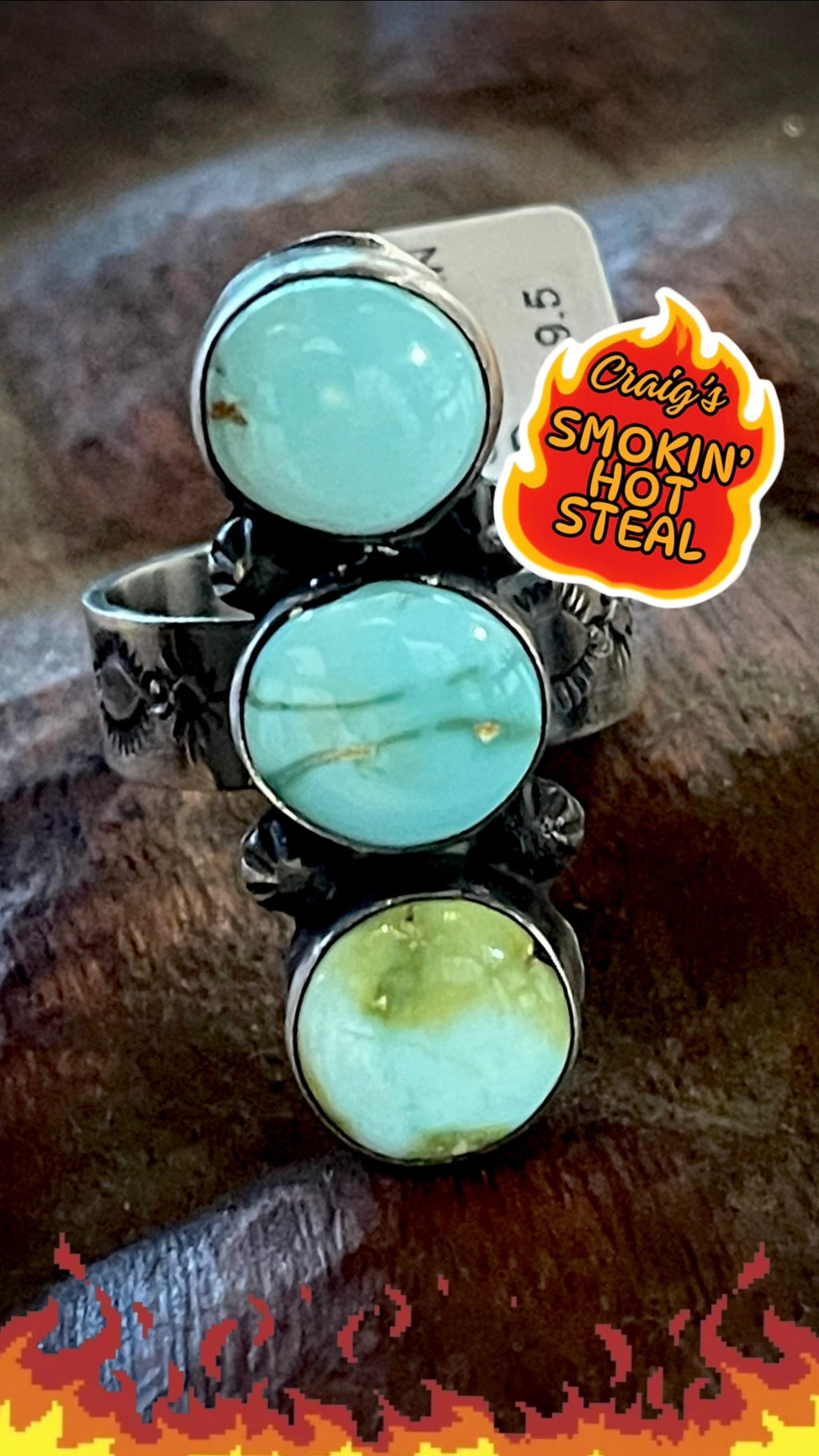 🔥CRAIGS SMOKIN’ HOT STEAL🔥 Sterling Silver Navajo Handmade 3-Stone Sonoran Gold Ring - Sz. 9.5🔥