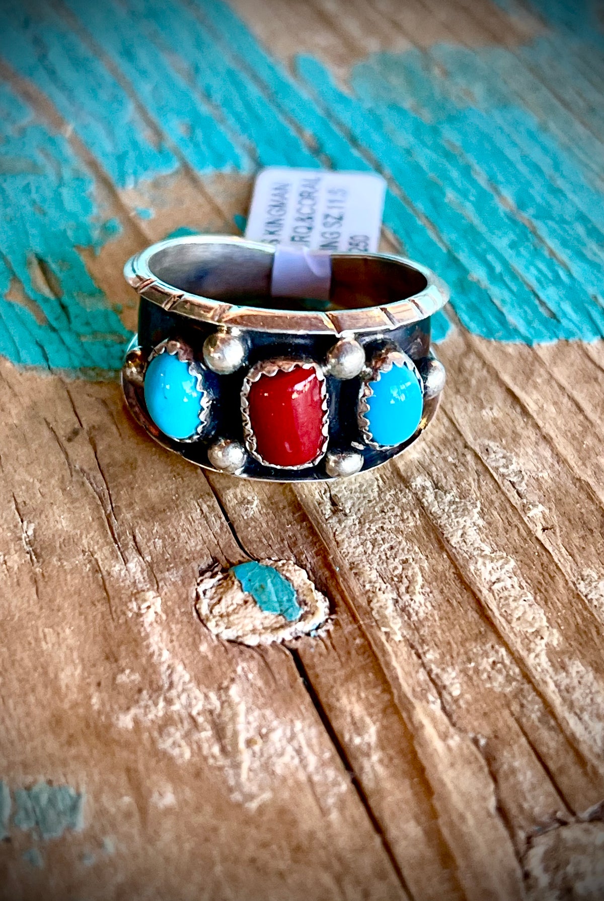🔥CRAIGS SMOKIN’ HOT STEAL🔥Sterling Silver Navajo Handmade Kingman Turquoise & Red Coral Ring - Sz 11.5🔥