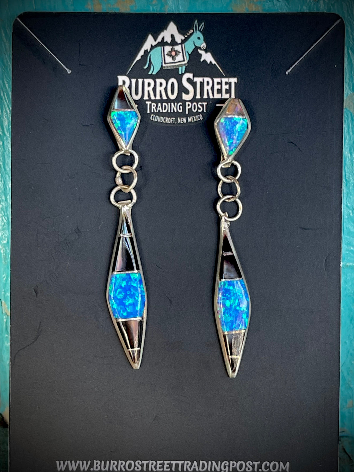 🔥CRAIGS SMOKIN’ HOT STEAL🔥 Sterling Silver Zuni Handmade Blue Opal Inlay Post Dangle Earrings🔥