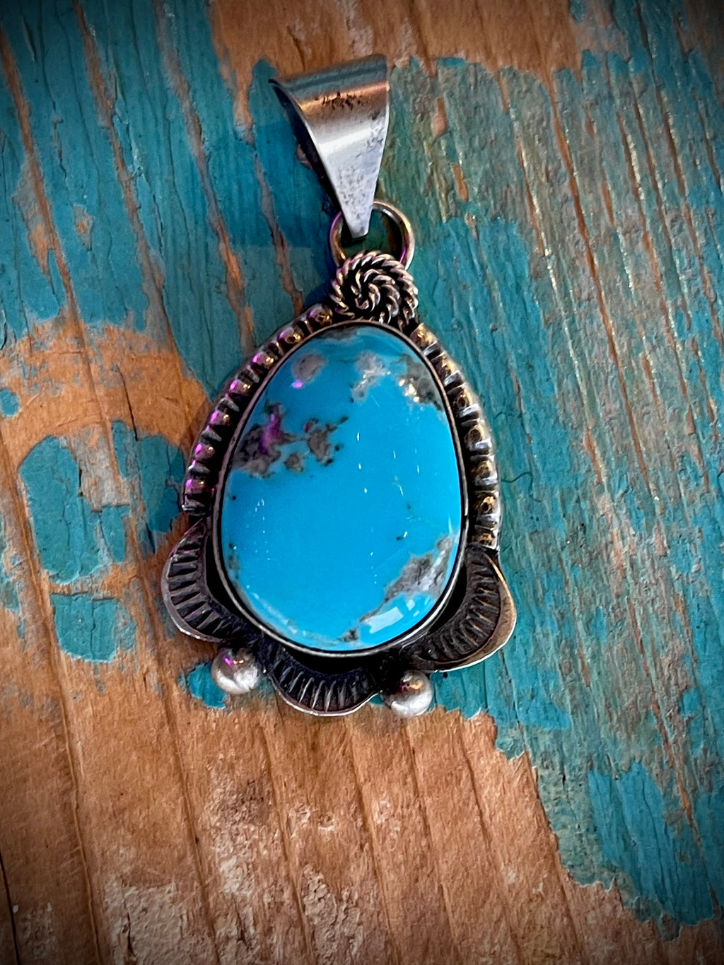 🔥CRAIG’S SMOKIN’ HOT STEAL🔥Sterling Silver Navajo Handmade Kingman Turquoise Pendant - (Pendant only)🔥
