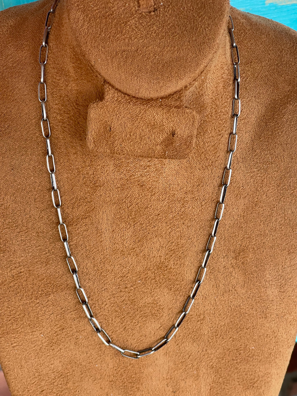 🔥CRAIGS SMOKIN’ HOT STEAL🔥 Sterling Silver Navajo Handmade Paperclip Chain 20”Necklace🔥