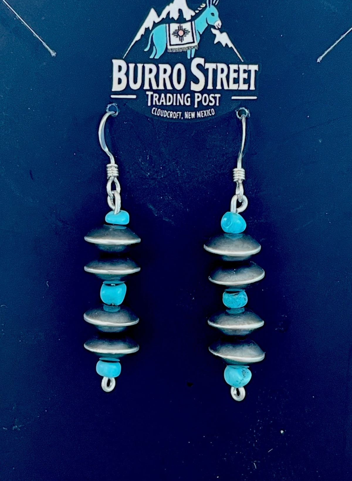 🔥CRAIGS SMOKIN’ HOT STEAL🔥 Sterling Silver Navajo Handmade Kingman Turquoise Navajo Pearl French Hook Earrings🔥