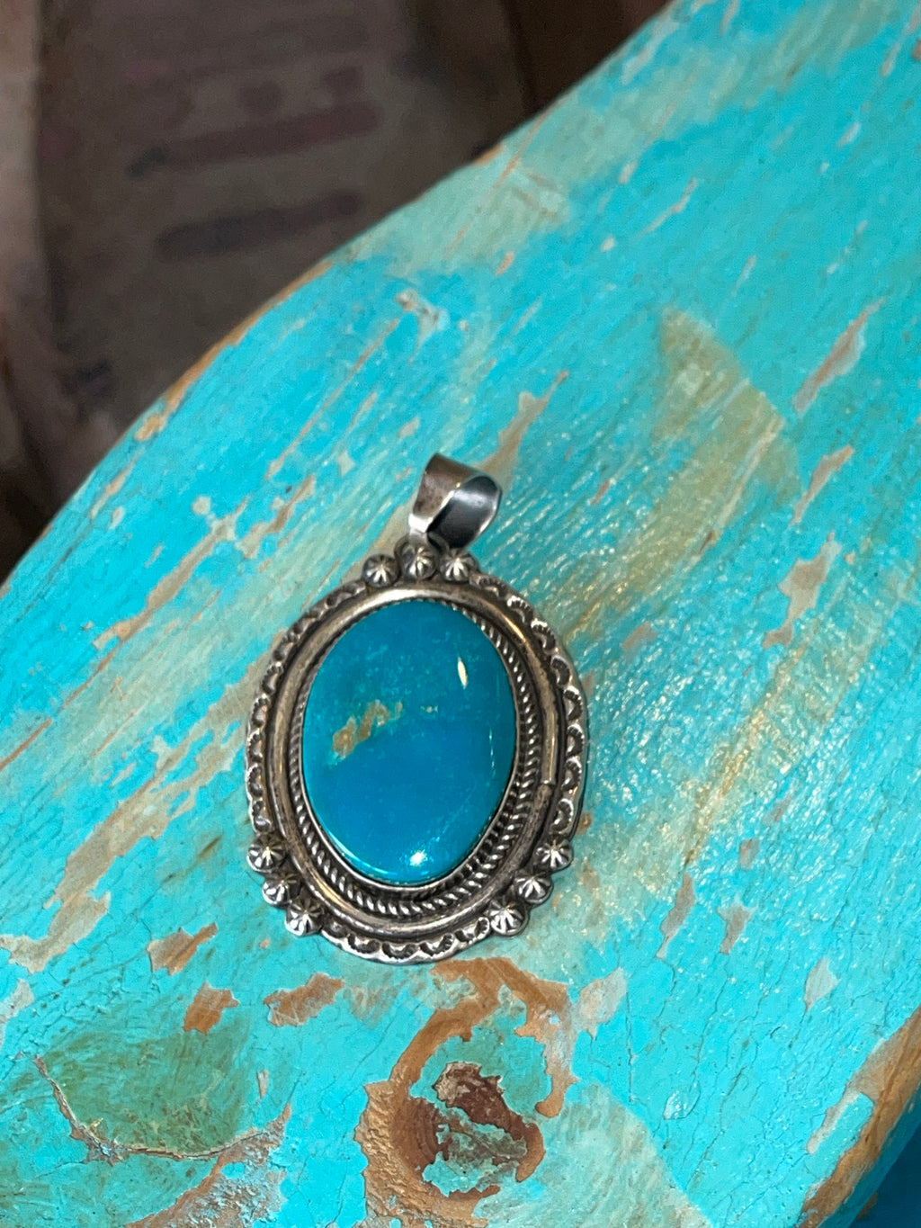 🔥CRAIG’S SMOKIN’ HOT STEAL🔥Sterling Silver Navajo Handmade Kingman Turquoise Pendant - (Pendant only)
