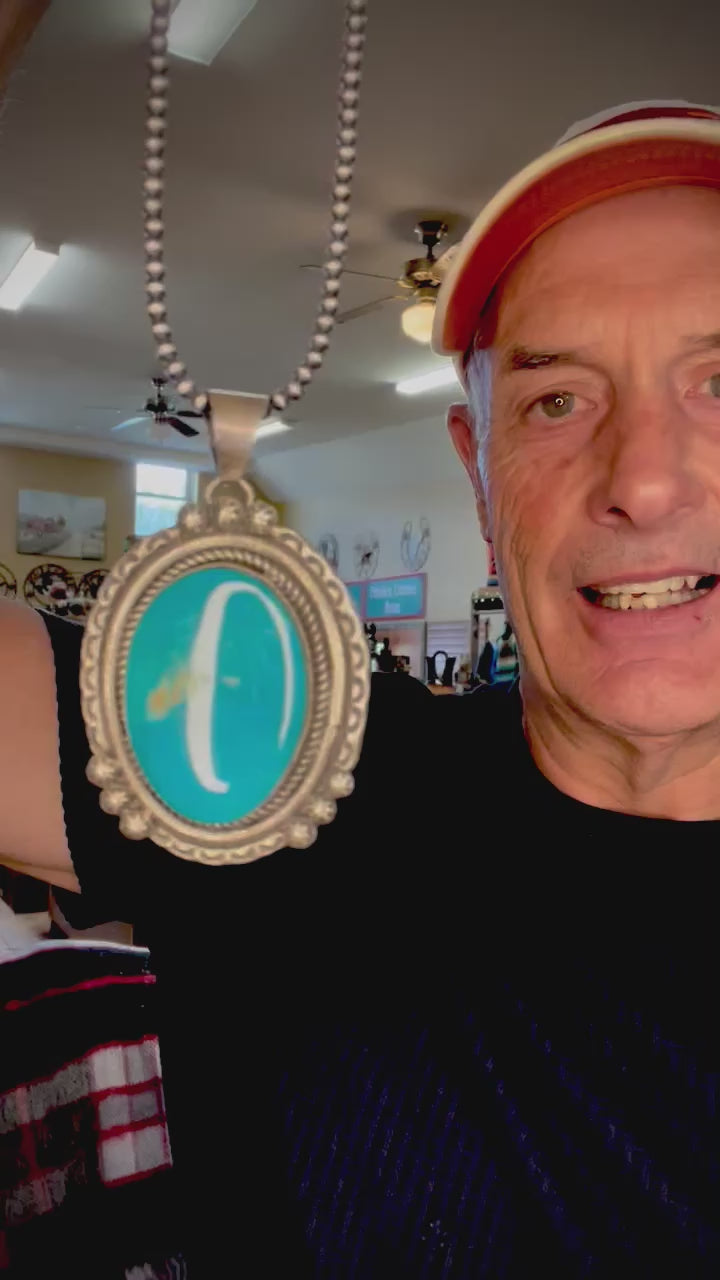 🔥CRAIG’S SMOKIN’ HOT STEAL🔥Sterling Silver Navajo Handmade Kingman Turquoise Pendant - (Pendant only)