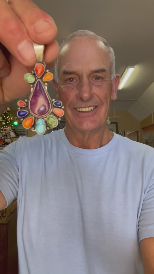 🔥CRAIGS SMOKIN’ HOT STEAL🔥Sterling Silver Navajo Handmade Purple Spiny Oyster Multi-Stone Pendant🔥